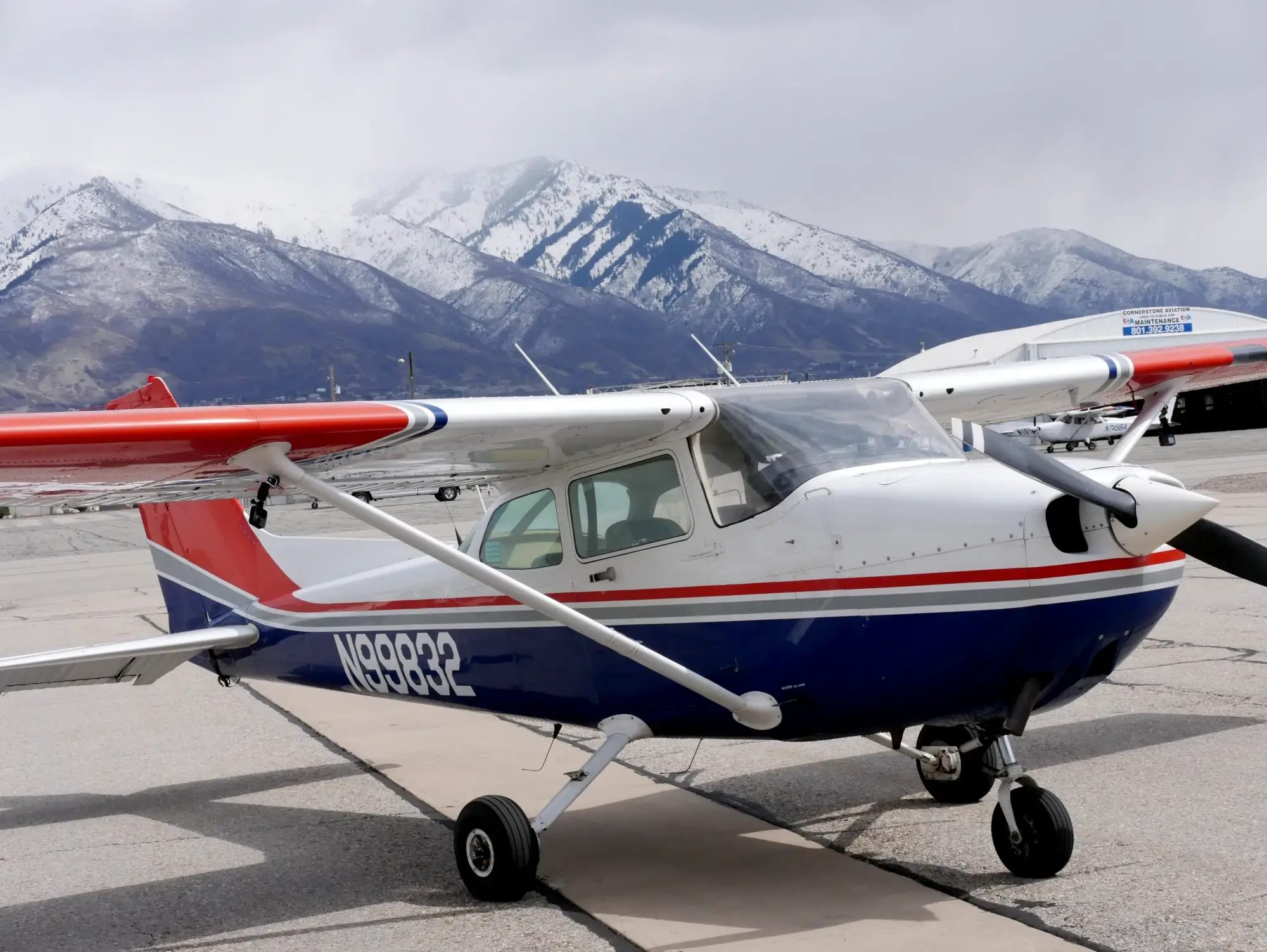 Cessna 172p at Ogden Airport, Utah